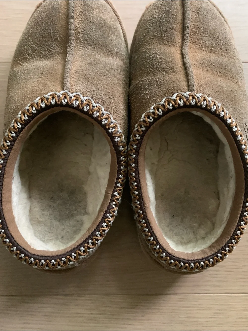 UGG adorable girls’